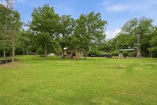 542 W Lake Dr, Weatherford, TX 76087 - Photo 26