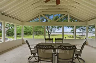542 W Lake Dr, Weatherford, TX 76087 - Photo 12