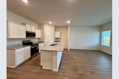 3917 Oakcrest Lane, Princeton, TX 75407 - Photo 4