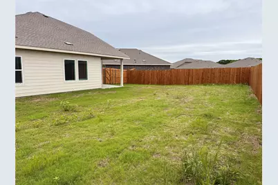 3917 Oakcrest Lane, Princeton, TX 75407 - Photo 24