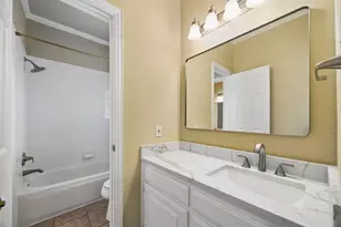 6825 Oak Park Ln, Plano, TX 75023 - Photo 32