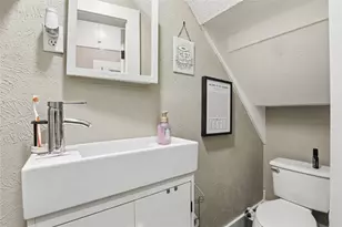 1092 W Frey St, Stephenville, TX 76401 - Photo 12