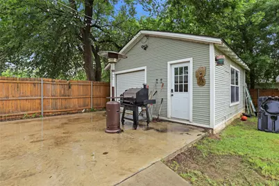 1092 W Frey Street, Stephenville, TX 76401 - Photo 16