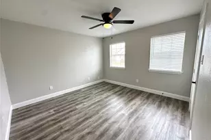 801 Kingdom Cir, Waxahachie, TX 75165 - Photo 12