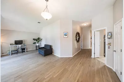 2075 Sunset Lane, Lewisville, TX 75067 - Photo 4