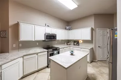 2075 Sunset Lane, Lewisville, TX 75067 - Photo 8