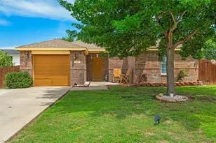 3145 Ronay Dr, Forest Hill, TX 76140 - Photo 1