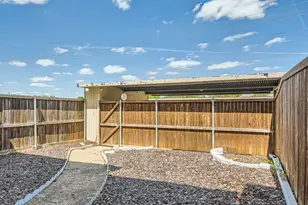 511 Towne House Ln, Richardson, TX 75081 - Photo 26
