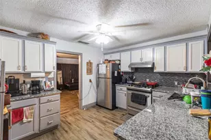 310 Hawthorne St, Abilene, TX 79605 - Photo 6