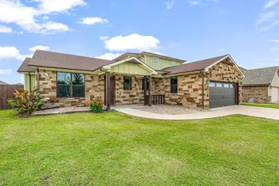130 Elk Cove, Stephenville, TX 76401 - Photo 1