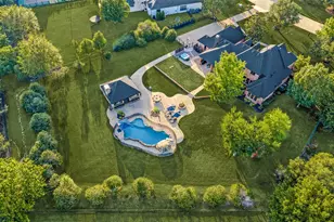 2860 Creek View Ct, Prosper, TX 75078 - Photo 2