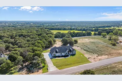 2057 Glenhollow Drive, Weatherford, TX 76088 - Photo 4
