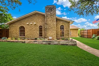 2905 Arcadia Lane, Carrollton, TX 75007 - Photo 1