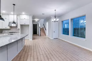 1417 Birds Fort Trail, Arlington, TX 76005 - Photo 2