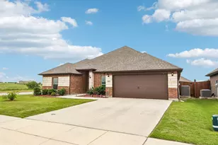1632 Goodnight Trl, Krum, TX 76249 - Photo 2