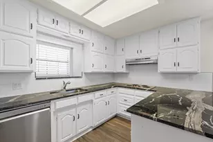 3024 Sweet Briar St, Grapevine, TX 76051 - Photo 28
