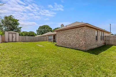 1012 High Crest Drive, Azle, TX 76020 - Photo 24