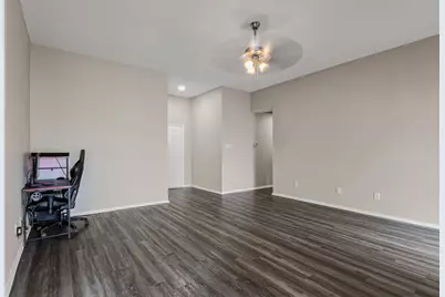 1012 High Crest Drive, Azle, TX 76020 - Photo 8