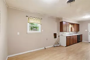 723 Clements Ave, Van Alstyne, TX 75495 - Photo 8