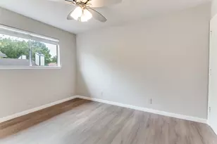 2636 Nina Cir, Grand Prairie, TX 75052 - Photo 20