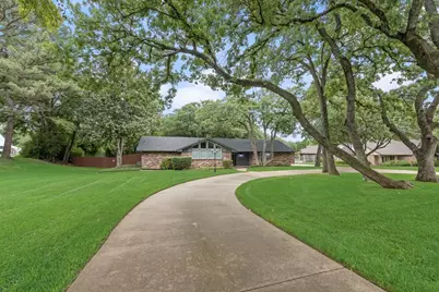 4500 Hacienda Drive, Arlington, TX 76017 - Photo 4