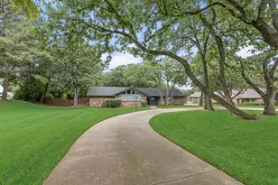 4500 Hacienda Dr, Arlington, TX 76017 - Photo 4