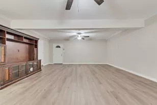 4500 Hacienda Dr, Arlington, TX 76017 - Photo 16