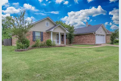 464 Mayfair Court, Bossier City, LA 71111 - Photo 1
