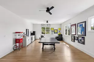 8427 Midway Rd, Dallas, TX 75209 - Photo 20