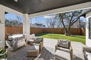 8427 Midway Rd, Dallas, TX 75209 - Photo 32