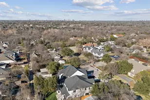 8427 Midway Rd, Dallas, TX 75209 - Photo 36