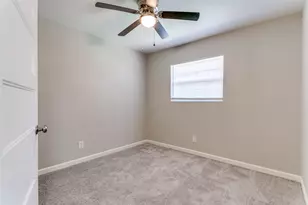 1506 Carnation Dr, Lewisville, TX 75067 - Photo 26