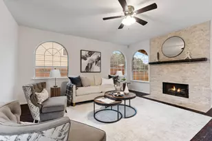 1414 Saddleback Ln, Lewisville, TX 75067 - Photo 10