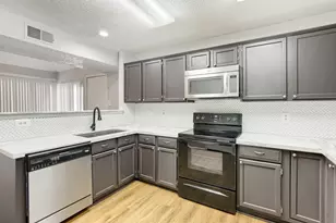 1106 Alameda Dr, Carrollton, TX 75007 - Photo 12