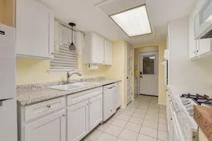 4105 Astoria St, Irving, TX 75062 - Photo 12
