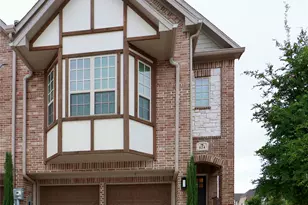 124 Canonbury Dr, Lewisville, TX 75067 - Photo 2