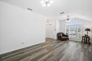 7321 Grass Valley Tr, Fort Worth, TX 76123 - Photo 18