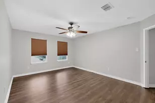 2216 Chestnut Dr, Little Elm, TX 75068 - Photo 32