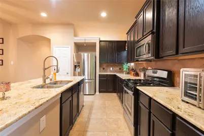 5320 Grovewood Drive, McKinney, TX 75071 - Photo 14