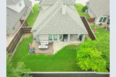 5320 Grovewood Drive, McKinney, TX 75071 - Photo 2