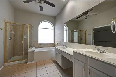 7500 Parkgate Drive, Fort Worth, TX 76137 - Photo 22