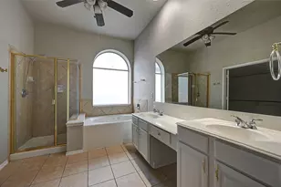 7500 Parkgate Dr, Fort Worth, TX 76137 - Photo 22