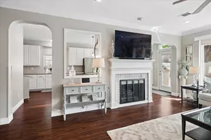 1913 Hartford Rd, Grapevine, TX 76051 - Photo 8