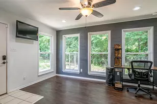 8147 Fawn Cir, Granbury, TX 76049 - Photo 4