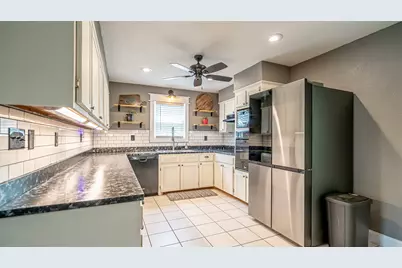 8147 Fawn Circle, Granbury, TX 76049 - Photo 18