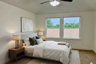 1313 Roadrunner Dr, Little Elm, TX 75068 - Photo 10