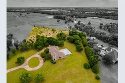 362 Woodland Hills Drive, Sherman, TX 75092 - Photo 2