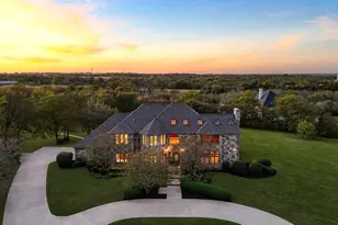 362 Woodland Hills Dr, Sherman, TX 75092 - Photo 1