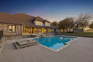 362 Woodland Hills Dr, Sherman, TX 75092 - Photo 4