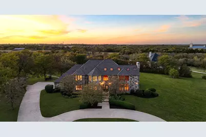 362 Woodland Hills Drive, Sherman, TX 75092 - Photo 4